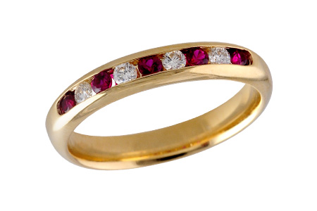 E111-10561: LDS WED RG .22 RUBY .38 TGW