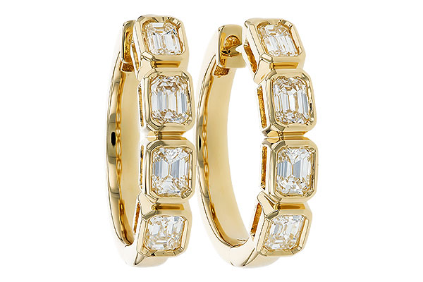 G292-06006: EARRINGS 1.10 TW EMERALD CUTS